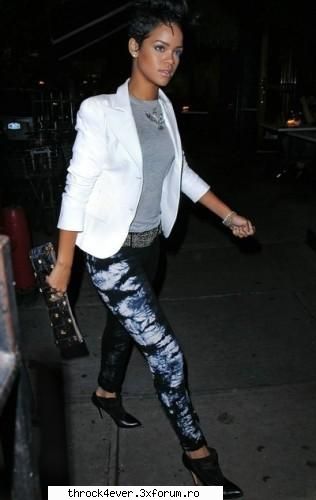 Bill Kaulitz adopta moda feminina? - bia_th - •�•Bill~Kaulitz•�•