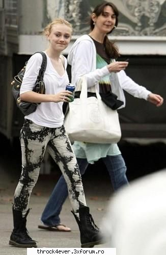 Bill Kaulitz adopta moda feminina? - bia_th - •�•Bill~Kaulitz•�•