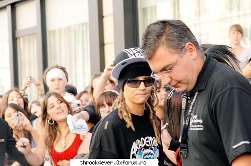 Saki si Tobi - bia_th - •�•Tokio Hotel Staff•�•